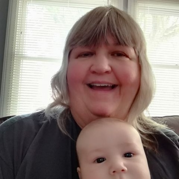 Meet your Posher, Sharon - Picture 1 of 1